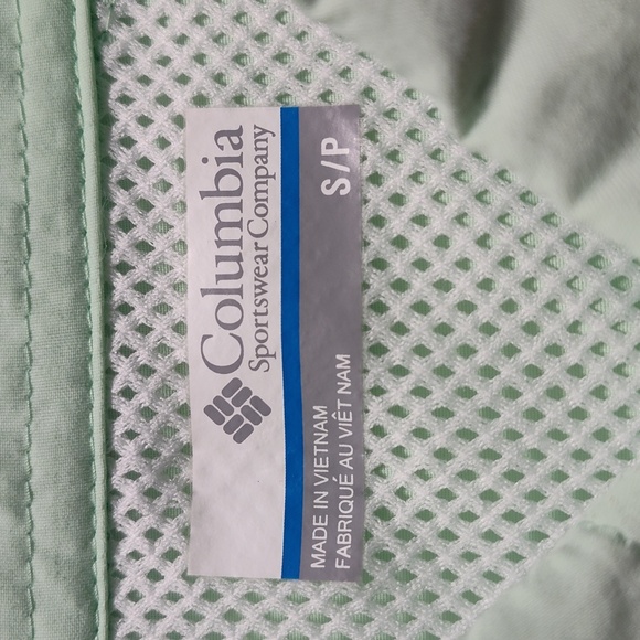 EUC Men's Columbia PFG Long Sleeve Shirt, Size S, Light Green Color - Picture 3 of 6